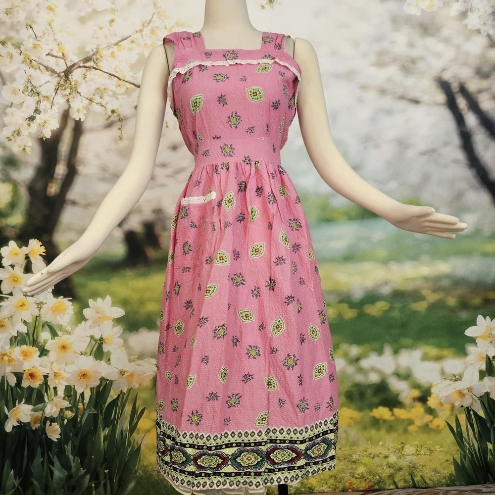 Vintage 1950s Searsucker Bright Pink & Green Floral Dress Lace Trim Sleeveless